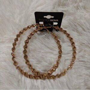 Fashion Nova Oversized Spiral Gold Tone Hoops New